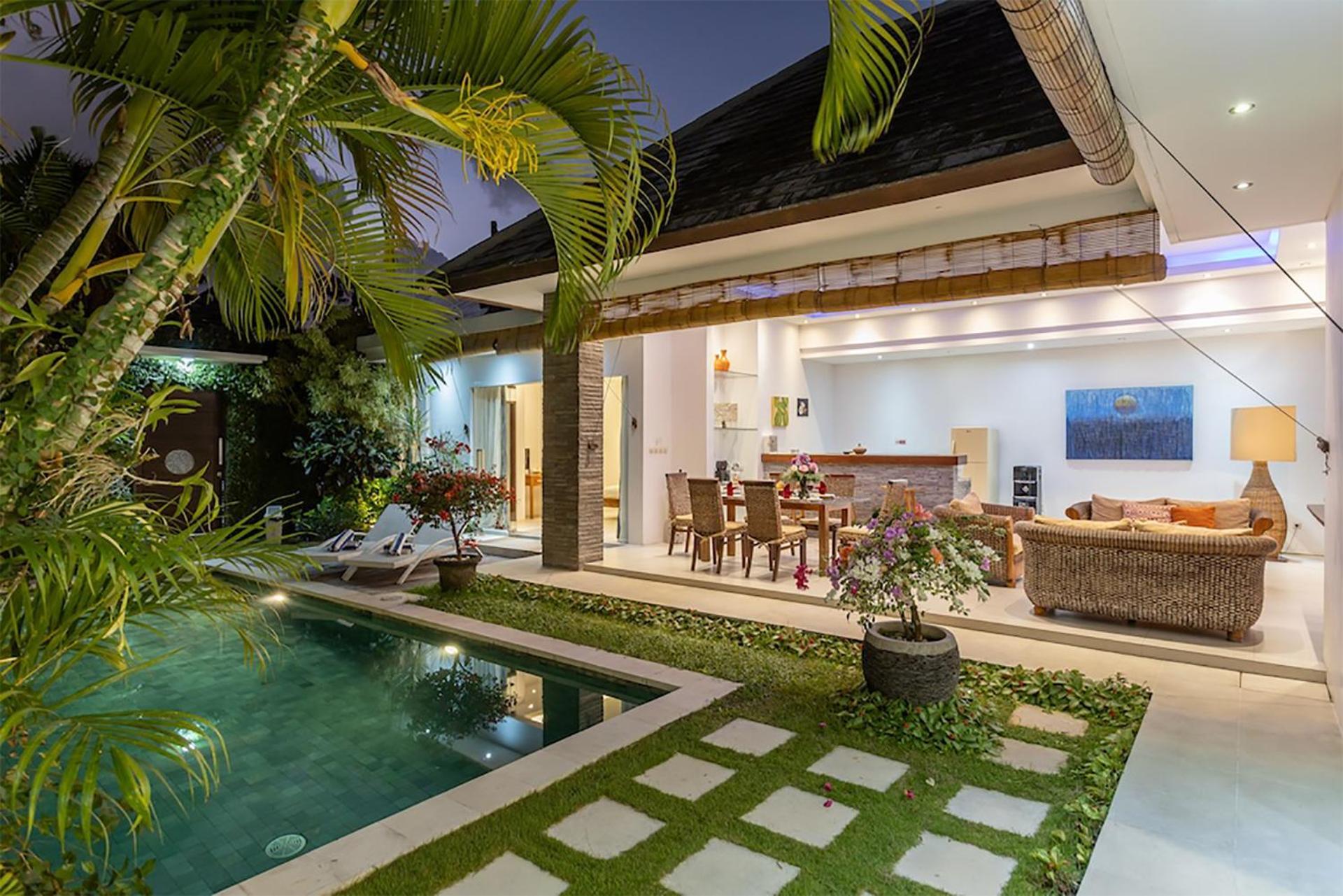 Villa Lotus By Optimum Bali Villas 세미냑 외부 사진