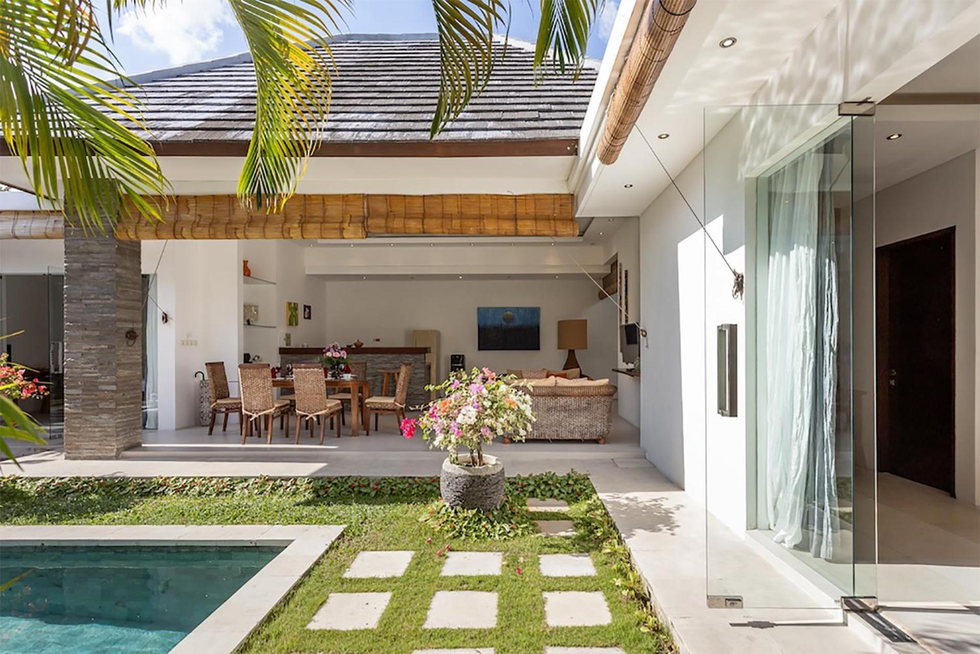 Villa Lotus By Optimum Bali Villas 세미냑 외부 사진