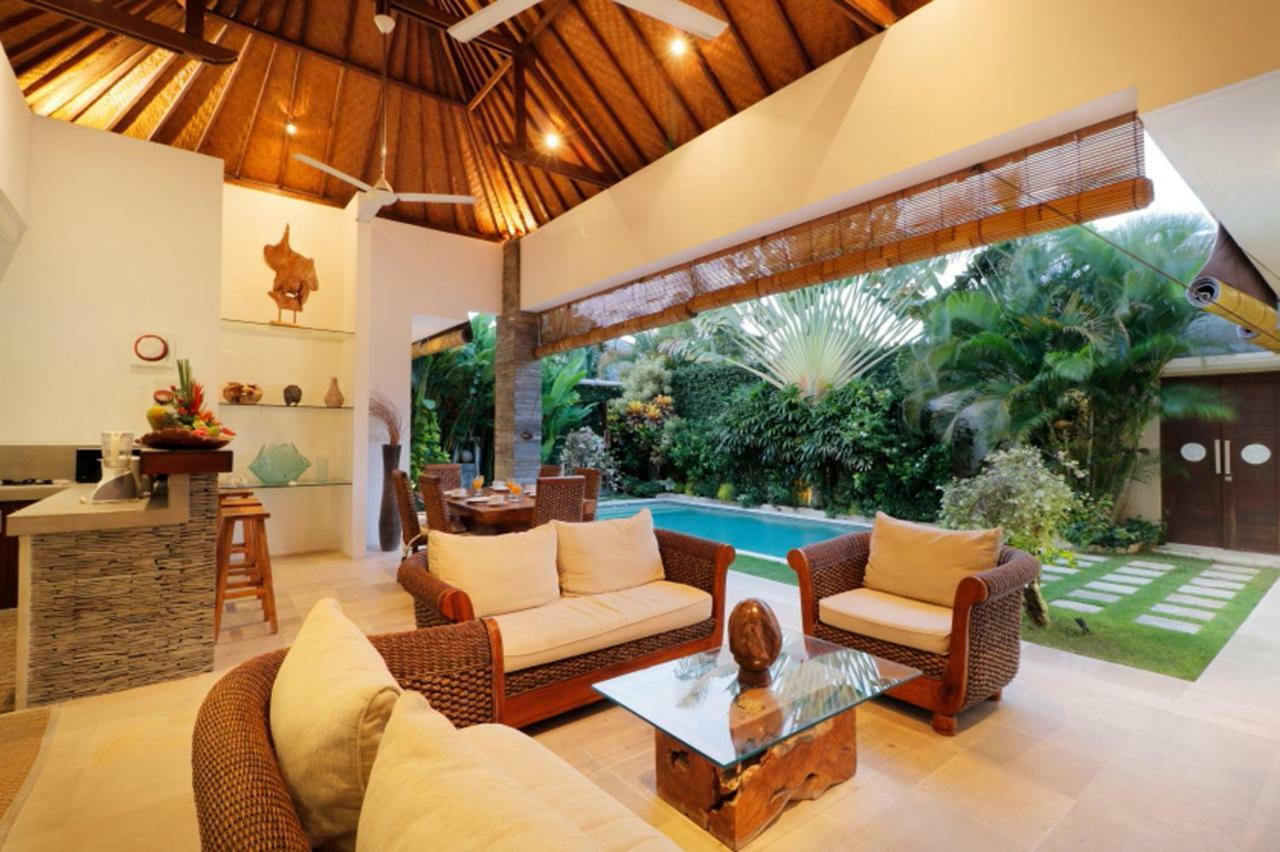 Villa Lotus By Optimum Bali Villas 세미냑 외부 사진